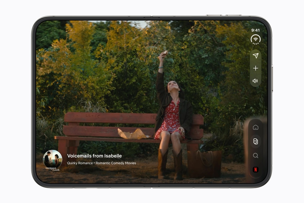 Дополнительная фотография к материалу «Apple наконец сложила iPhone пополам»